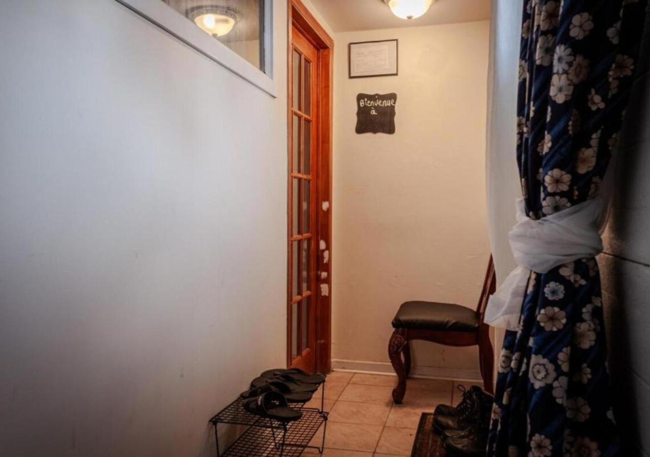 Independent Private Suite, Free Parking And High-speed Wi-fi *